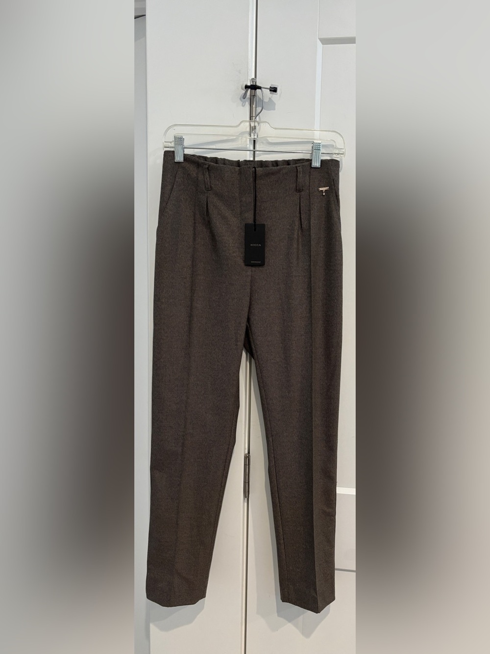 KOCCA Italy Women's Pleat Front Tailored Slim Trousers